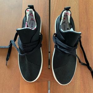 Steve Madden Girls Sneakers